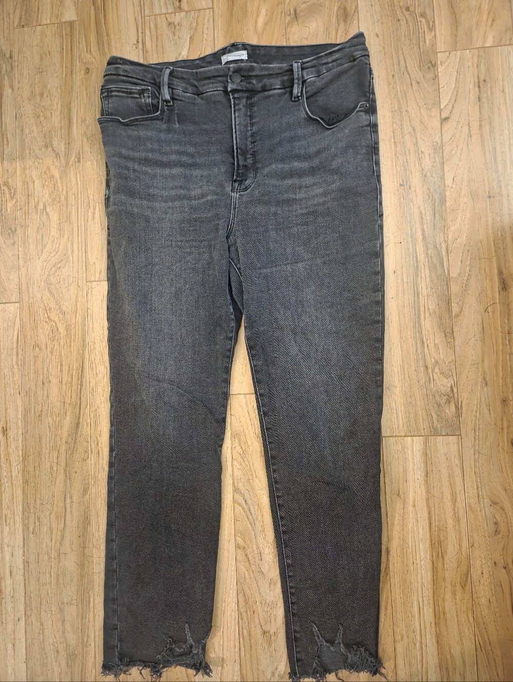 Good American Good Legs Washed Black Jeans Raw Hem Size 14/32